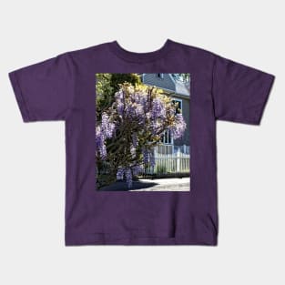 Wisteria in Bloom Kids T-Shirt